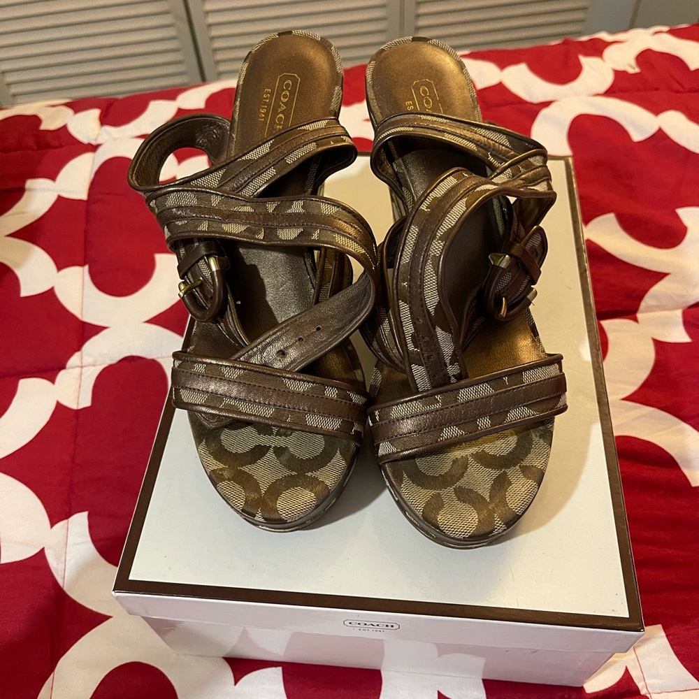 Beautiful Authentic Coach Platform Sandals.